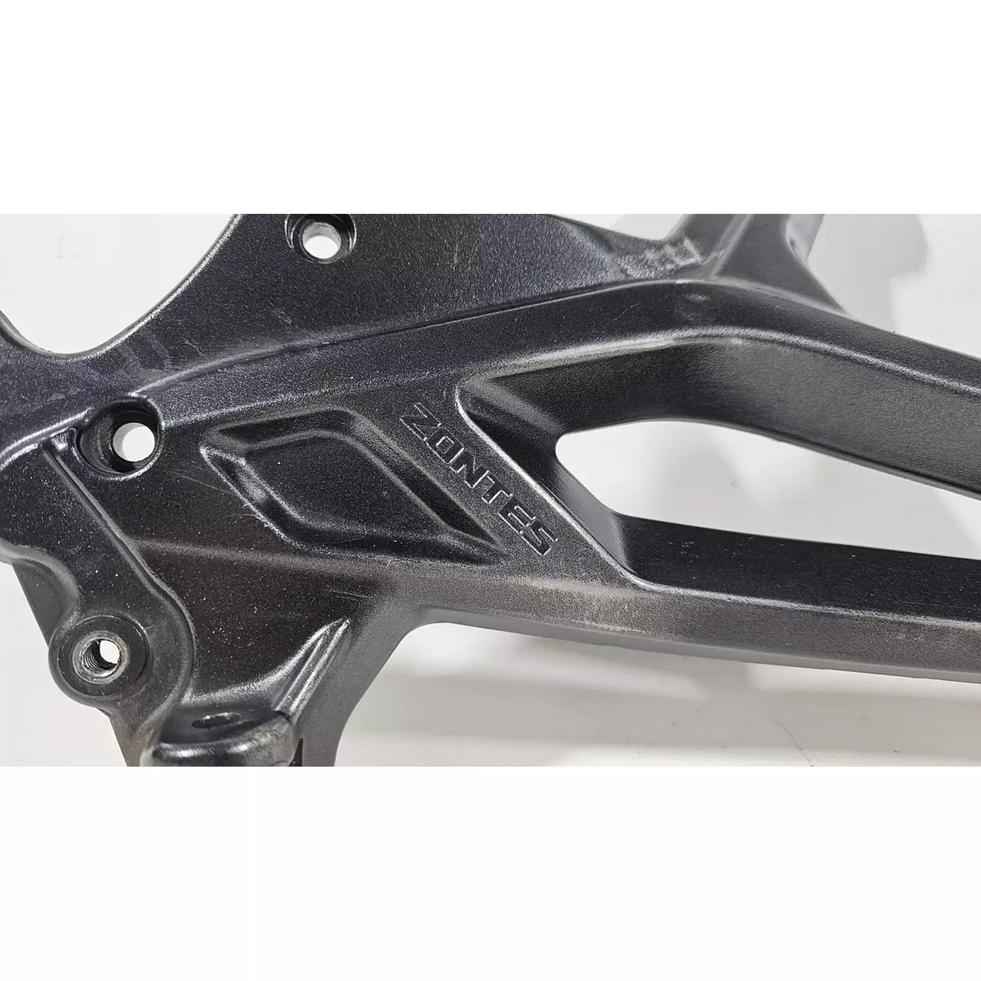 ZONTES ZT350-T2 BASAMAK DESTEK DEMİRİ SAĞ [ZT350-R1 - ZT350-GK] #ZS 2197